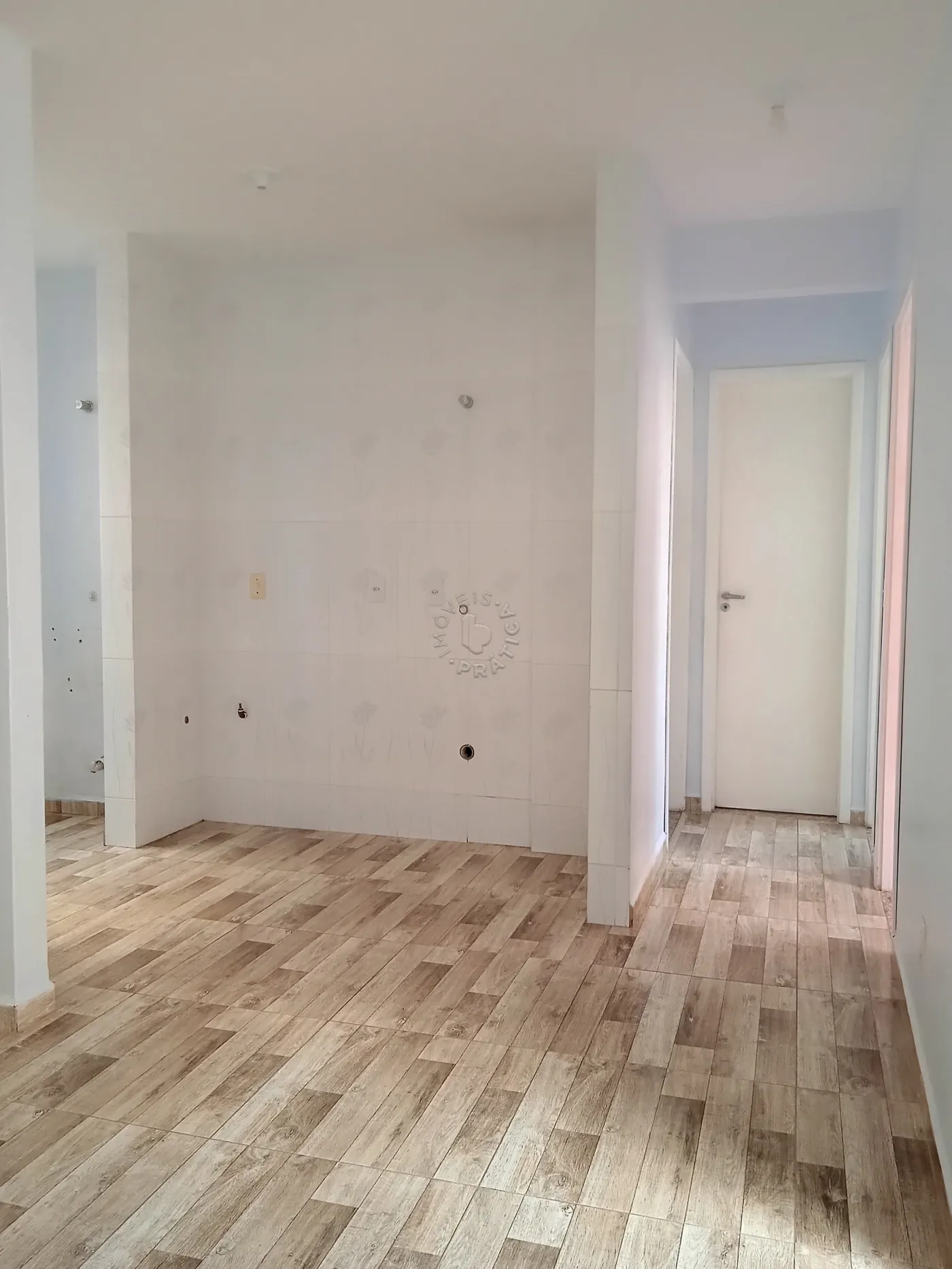 Alugar Apartamento / Padrão em Castro R$ 800,00 - Foto 3