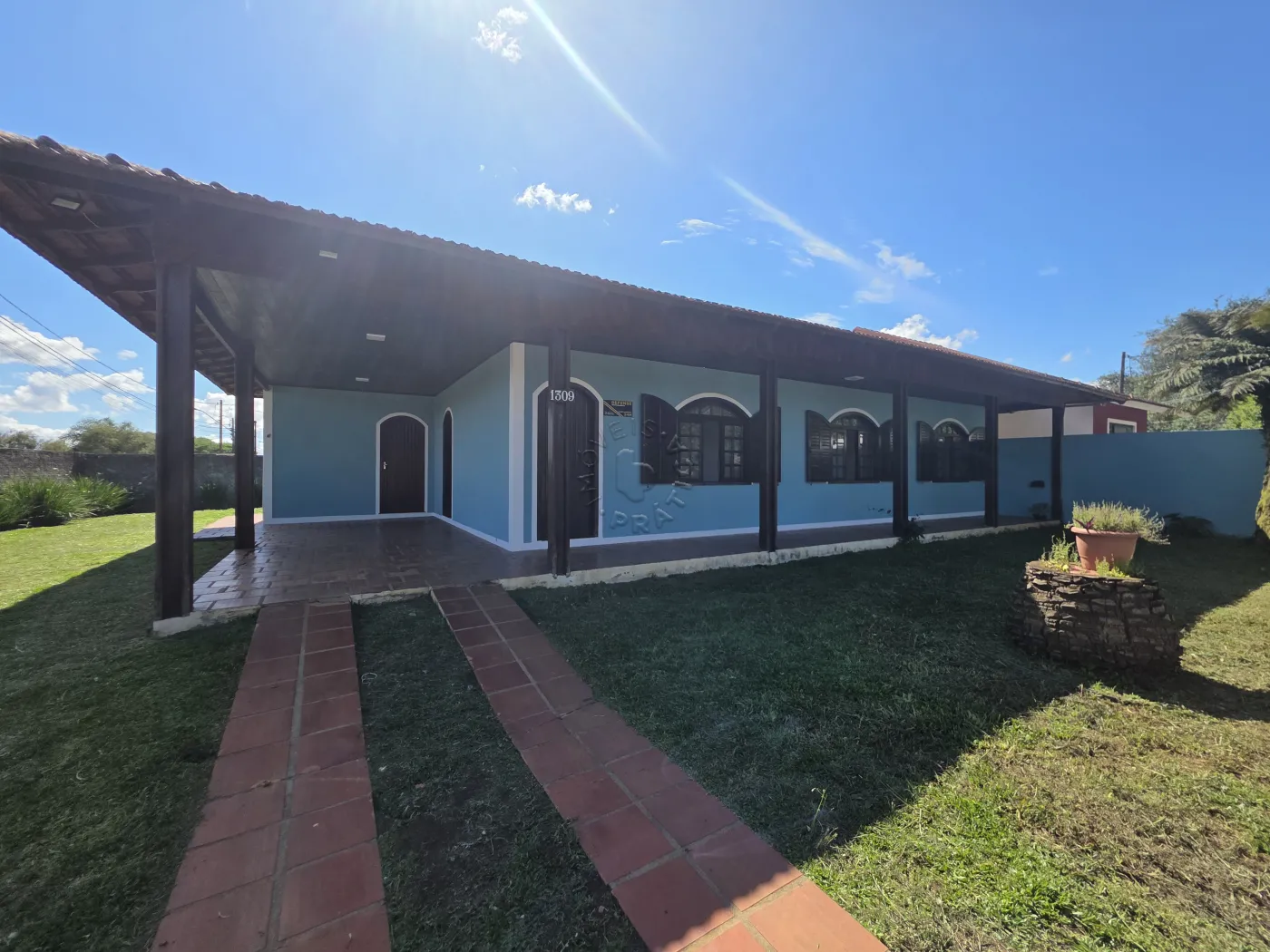 Alugar Casa / Padrão em Castro R$ 2.800,00 - Foto 4