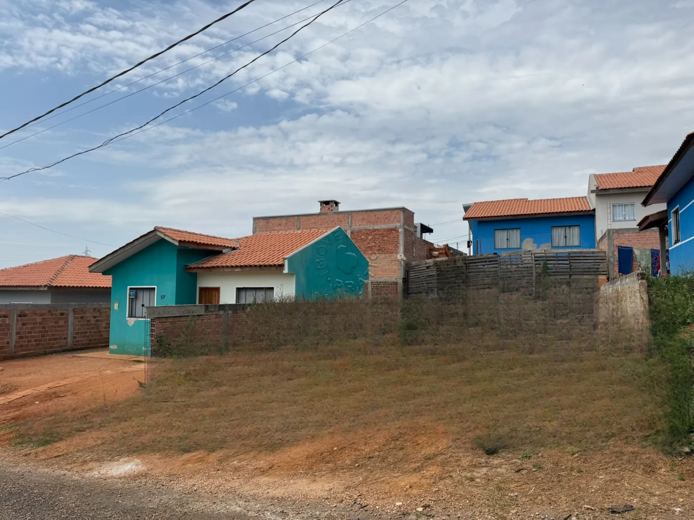 Comprar Terreno / Padrão em Castro R$ 110.000,00 - Foto 1