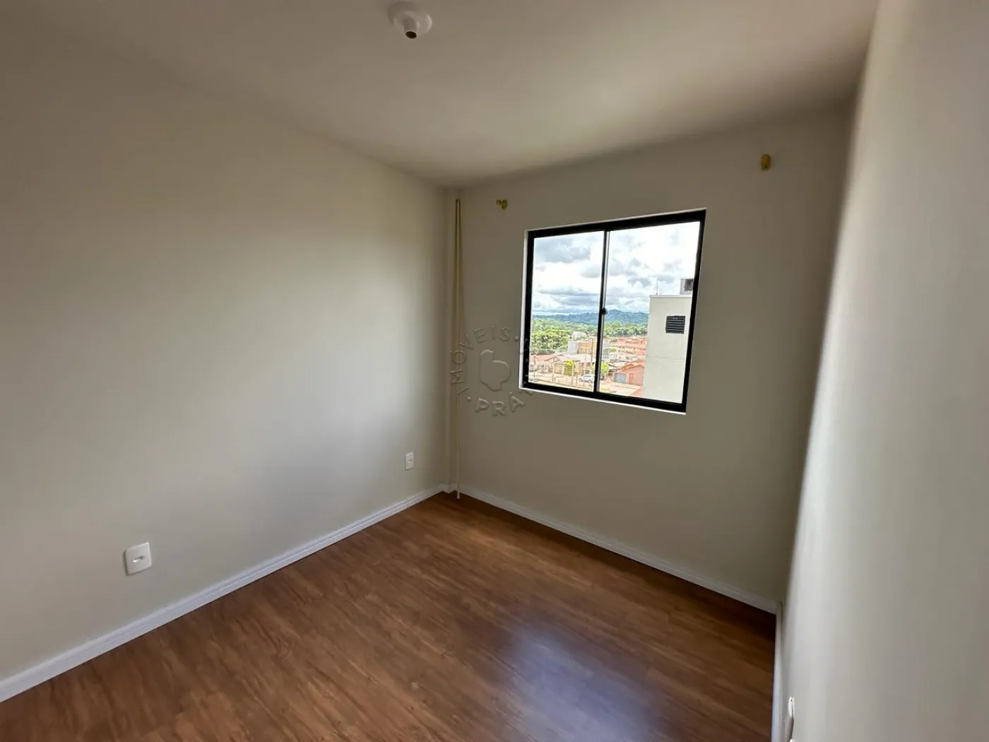Comprar Apartamento / Padrão em Castro R$ 180.000,00 - Foto 7