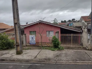 Alugar Casa / Padrão em Castro. apenas R$ 250.000,00